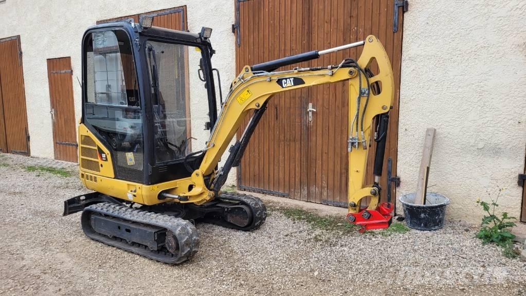 CAT 301.7 D Minigraafmachines < 7t