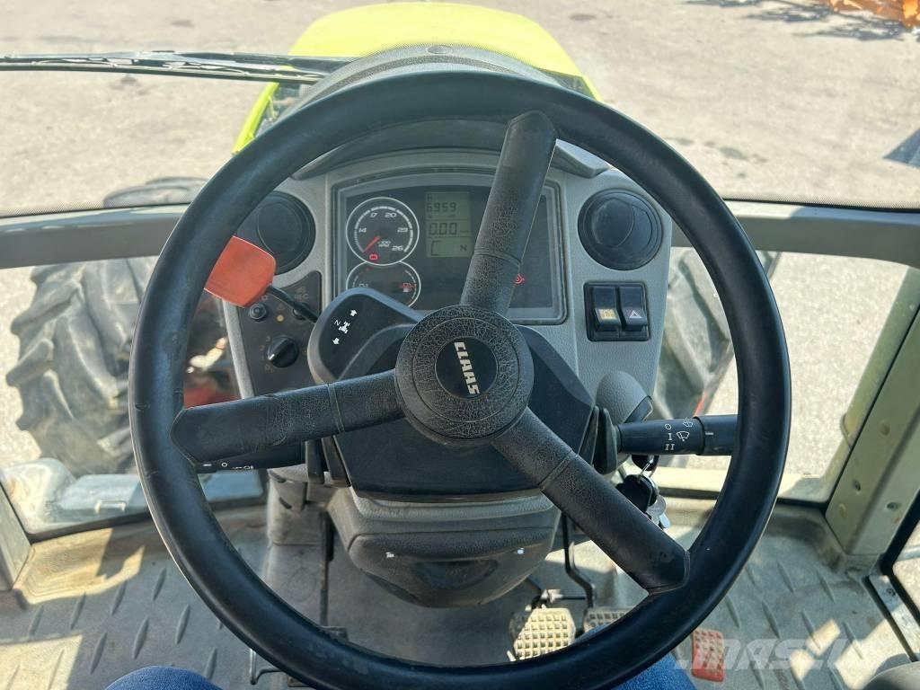 CLAAS Arion 610 C Tractoren