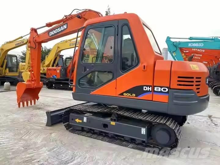 Doosan DH 80 Midigraafmachines 7t - 12t