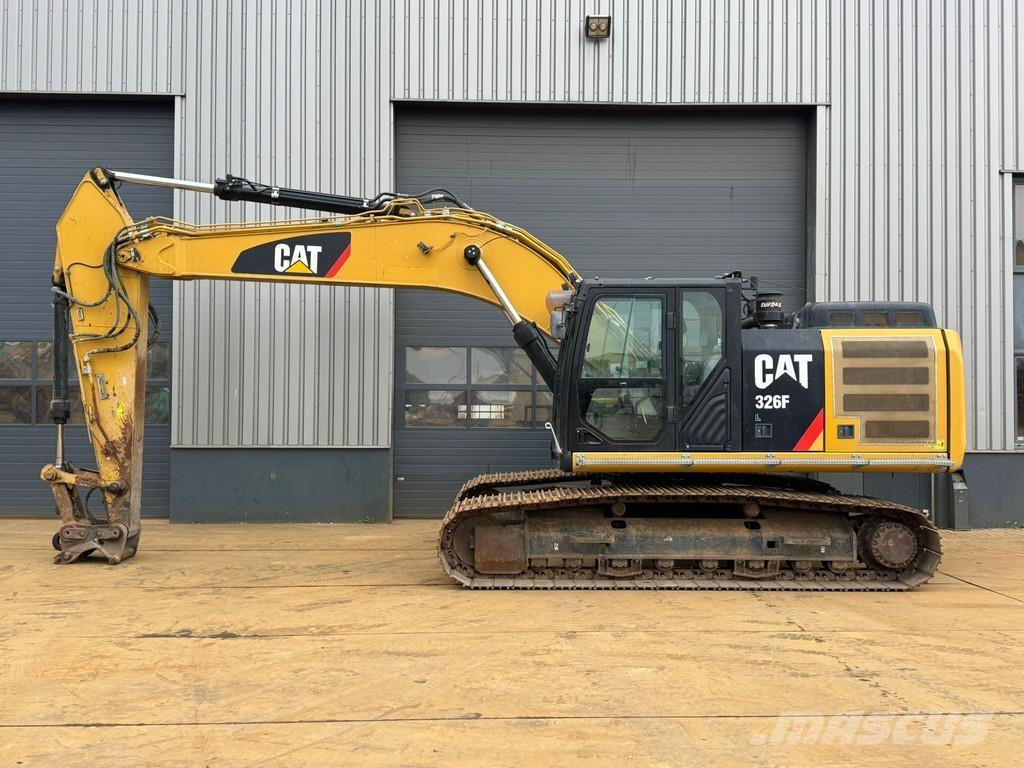 CAT 326F L Rupsgraafmachines