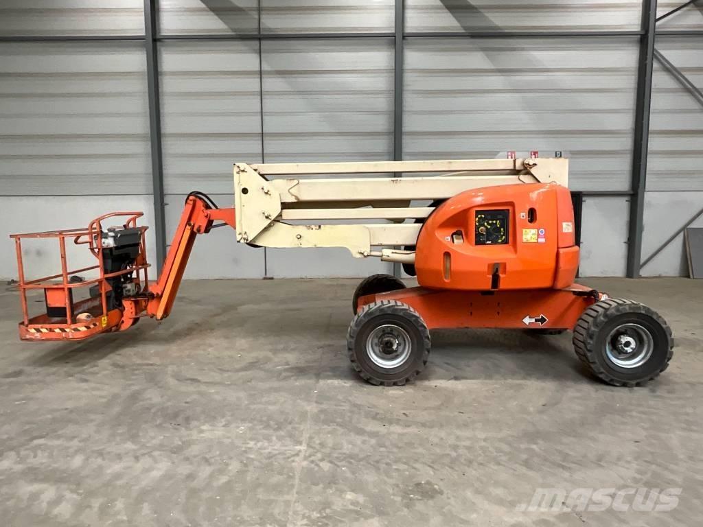 JLG 450 AJ Knikarmhoogwerkers