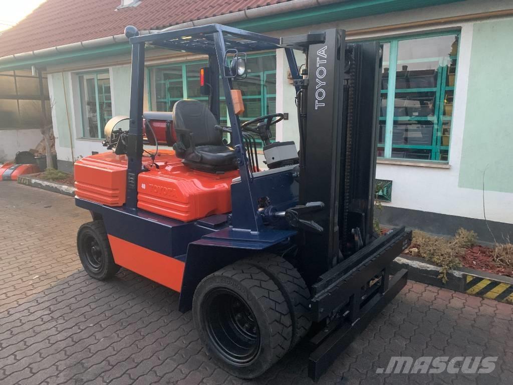 Toyota 5FG40 V-3516 LPG heftrucks