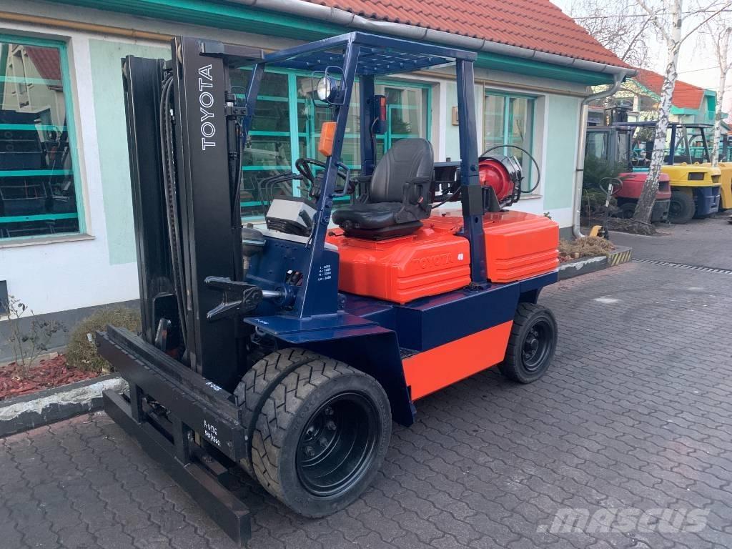 Toyota 5FG40 V-3516 LPG heftrucks