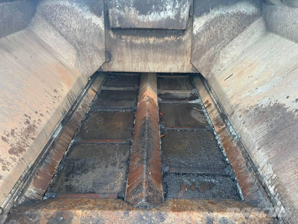 ABG Titan 273 Asfaltafwerkmachines