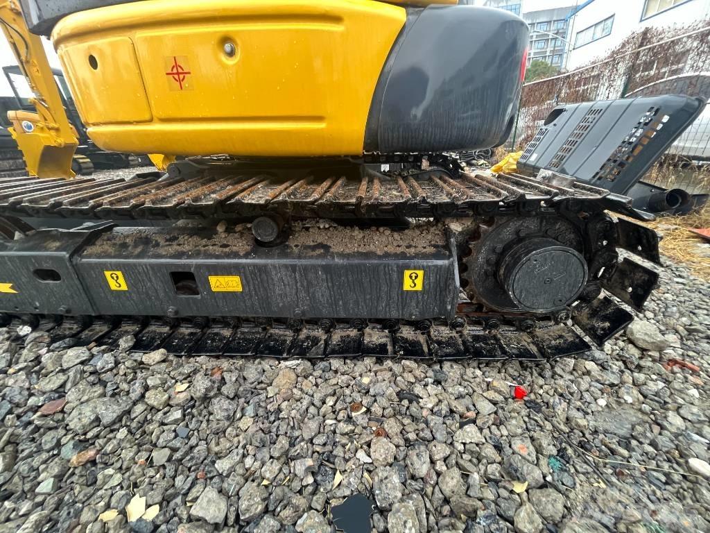 Komatsu PC 35 Rupsgraafmachines