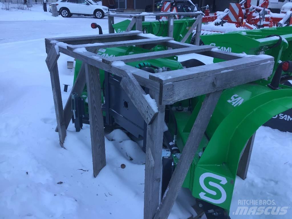 Sami VM 2400 Sneeuwschuivers en -ploegen