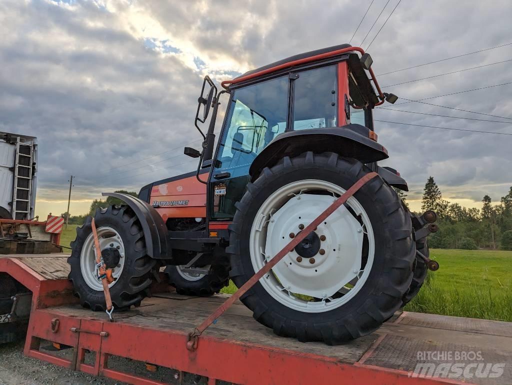 Valtra Valmet 700 Tractoren