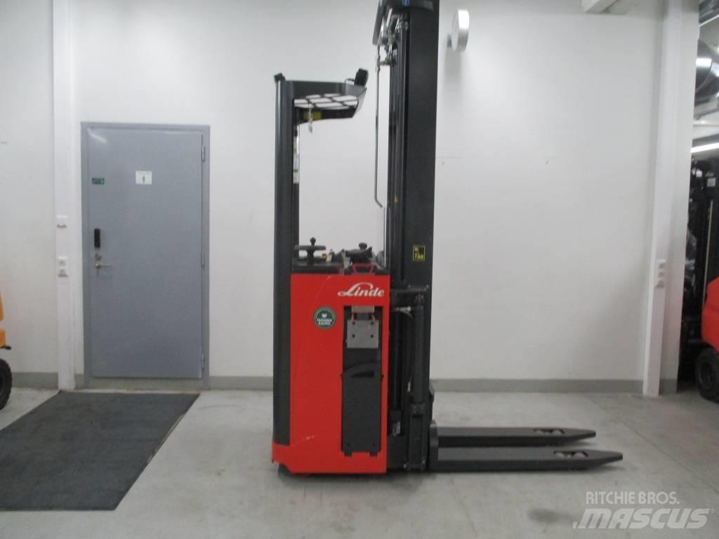 Linde L2000 Zelfrijdende stapelaars