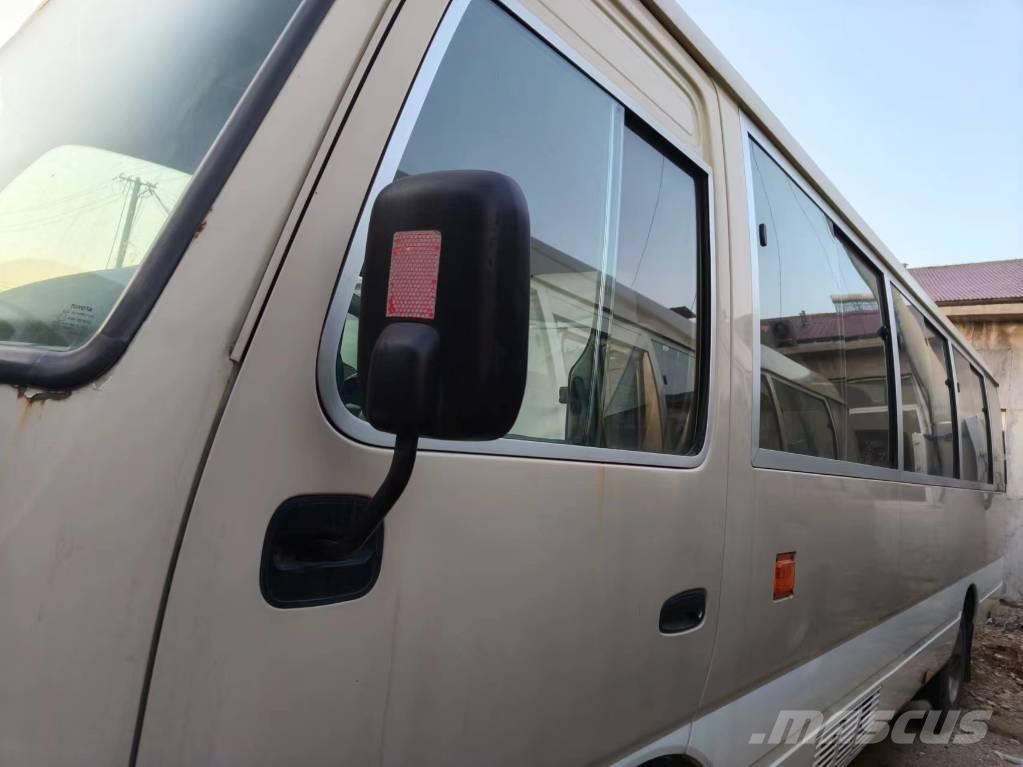 Toyota Coaster Bus Minibussen