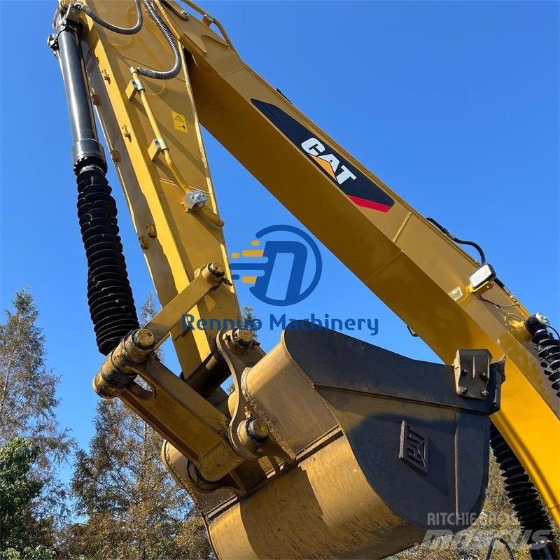 CAT 323D2 Rupsgraafmachines