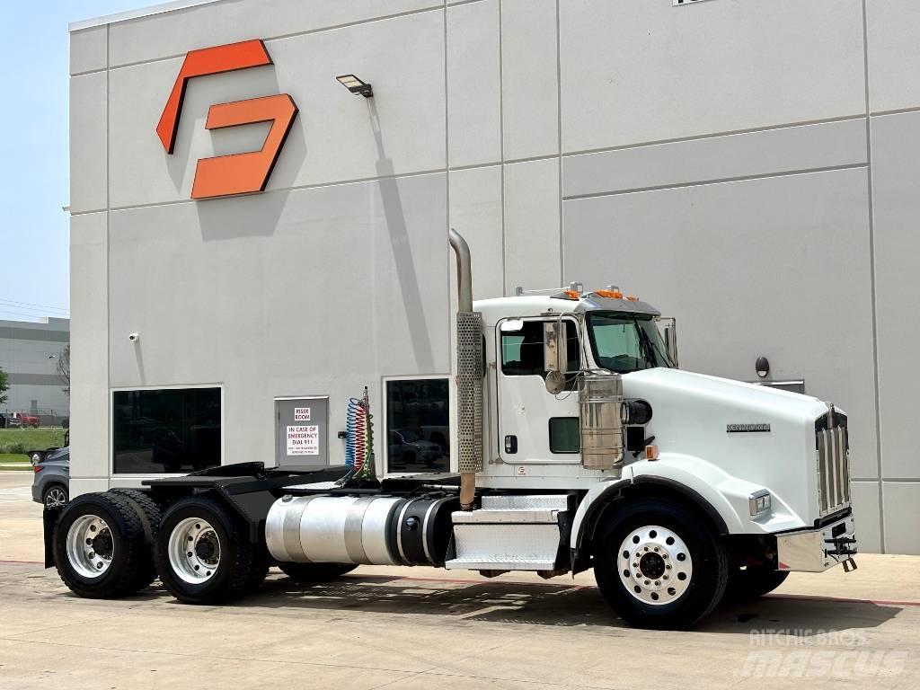 Kenworth T 800 Trekkers