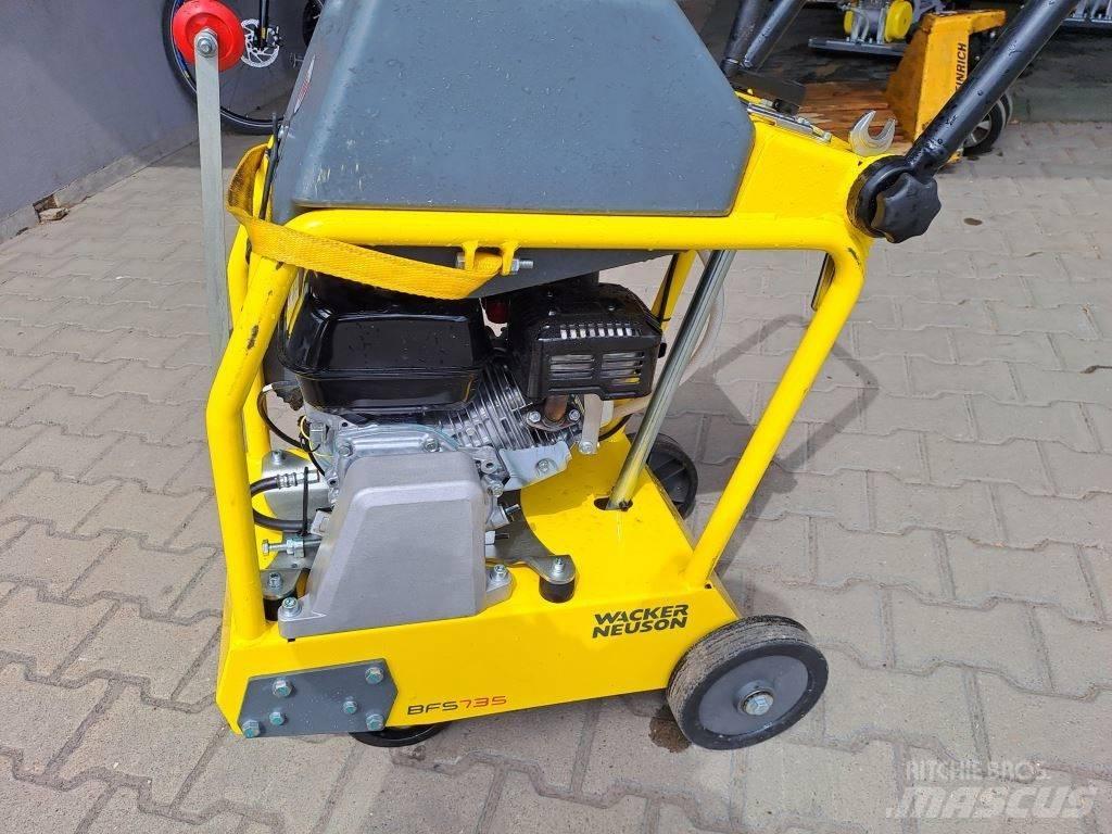Wacker Neuson BFS735 Steen en betonzagen