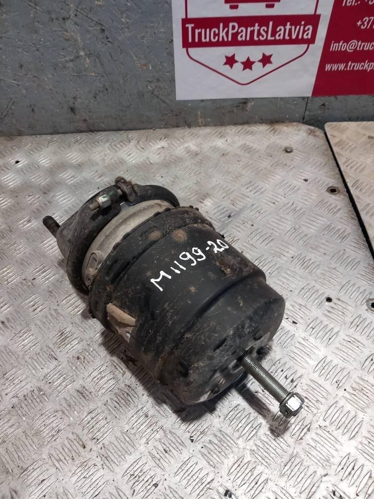 MAN TGM  81504106935 Remmen