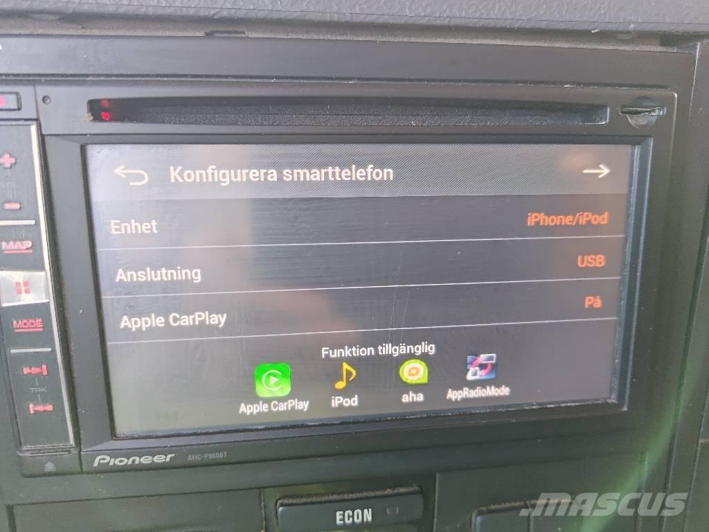 Scania P 400 Vrachtwagen met containersysteem