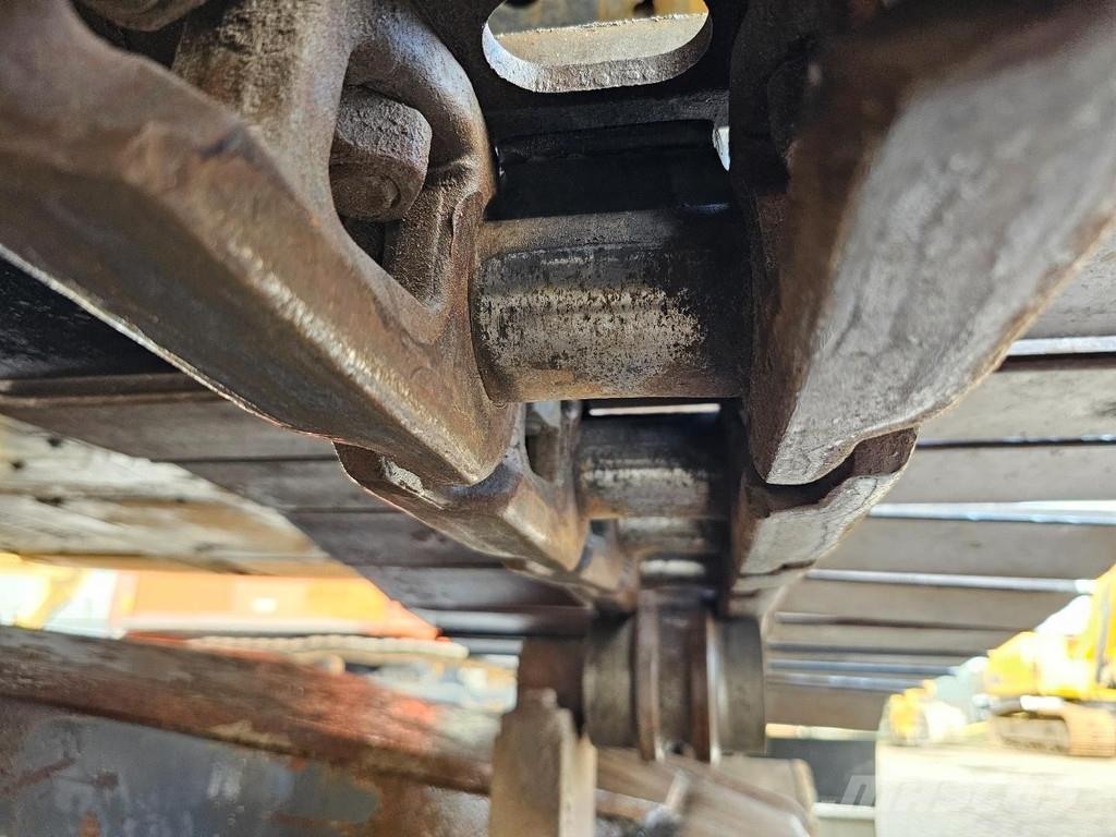 CASE CX250C Rupsgraafmachines