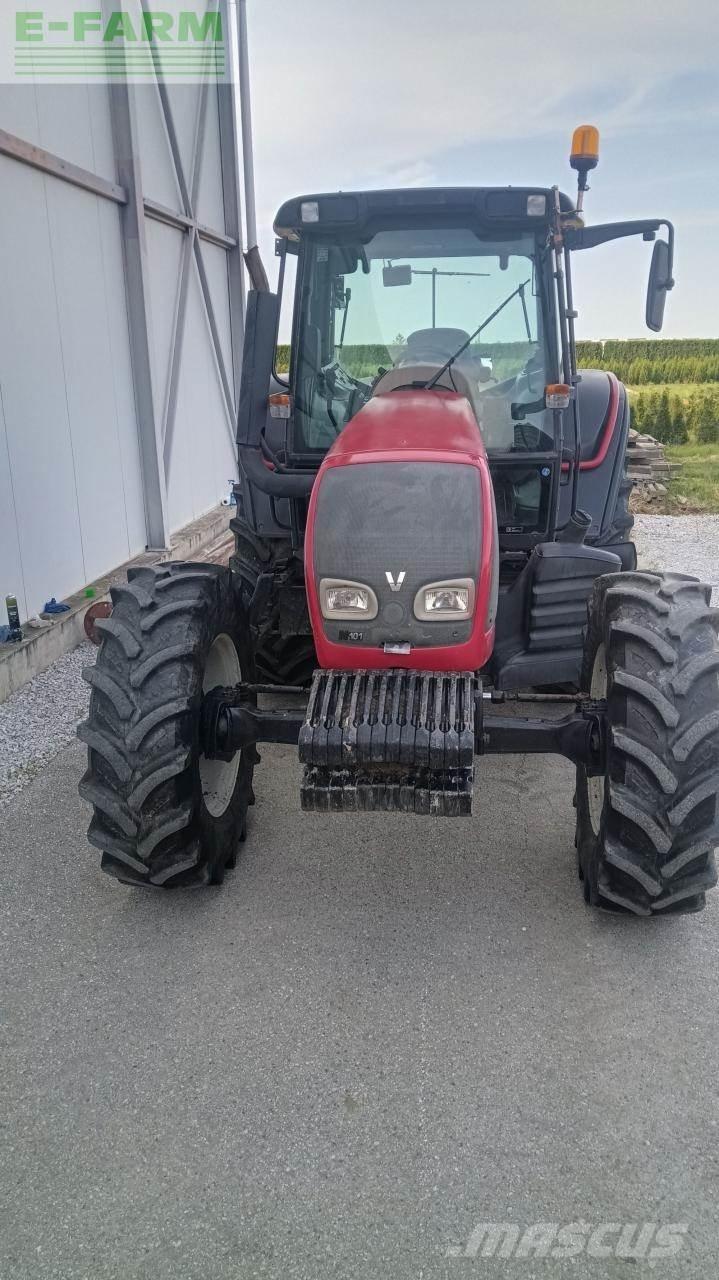 Valtra N101 PRO Tractoren