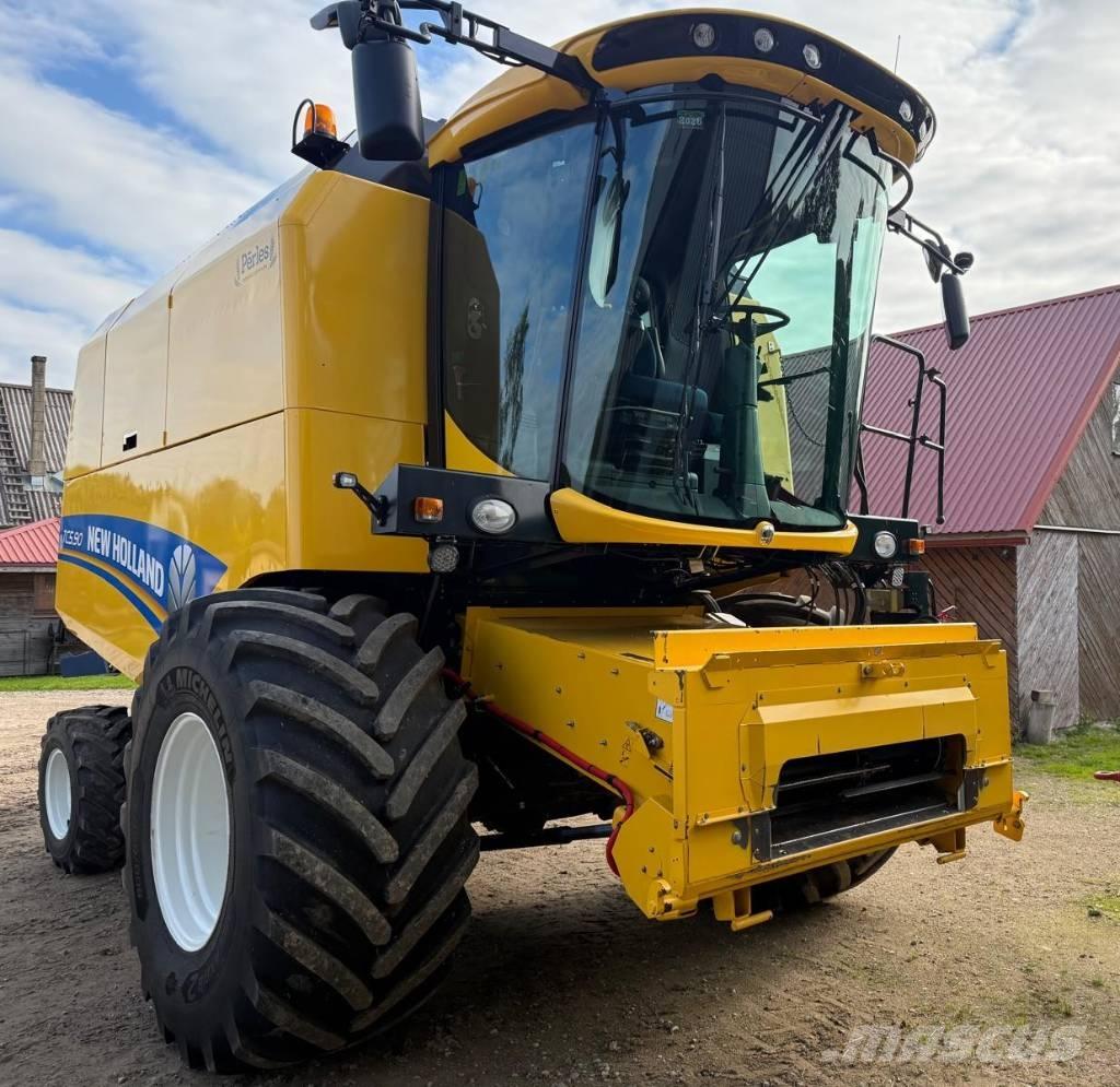 New Holland TC 5.90 Maaidorsmachines