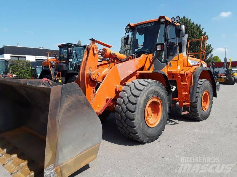 Develon DL350-5 Wielladers