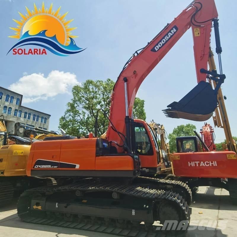Doosan DX 225 LC-9C Rupsgraafmachines