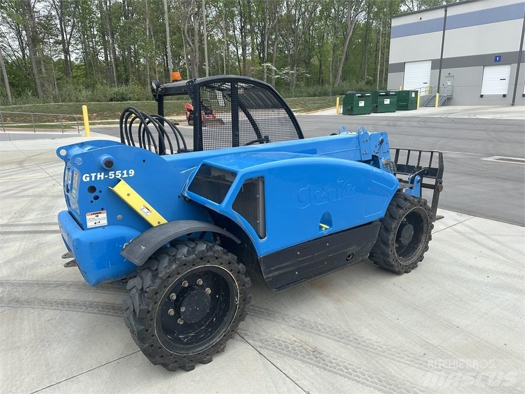 Genie GTH 5519 Verreikers