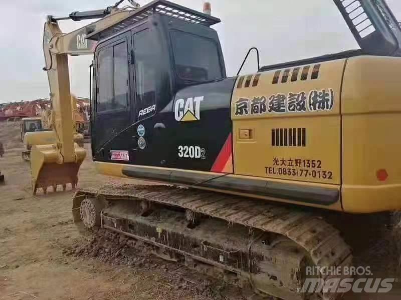CAT 320 D Rupsgraafmachines