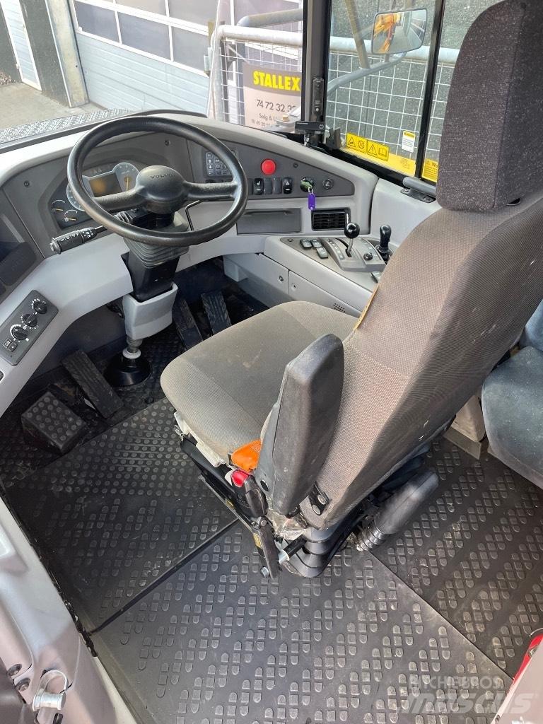 Volvo A30G Knik dumptrucks