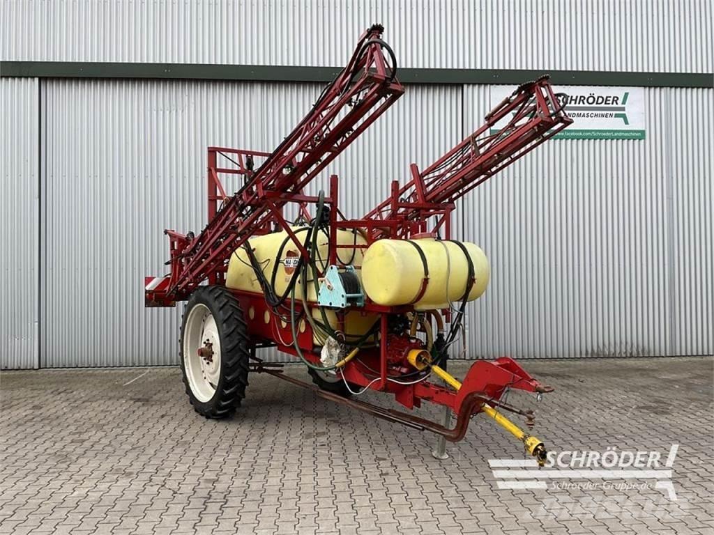 Hardi 462 TY Getrokken spuitmachines