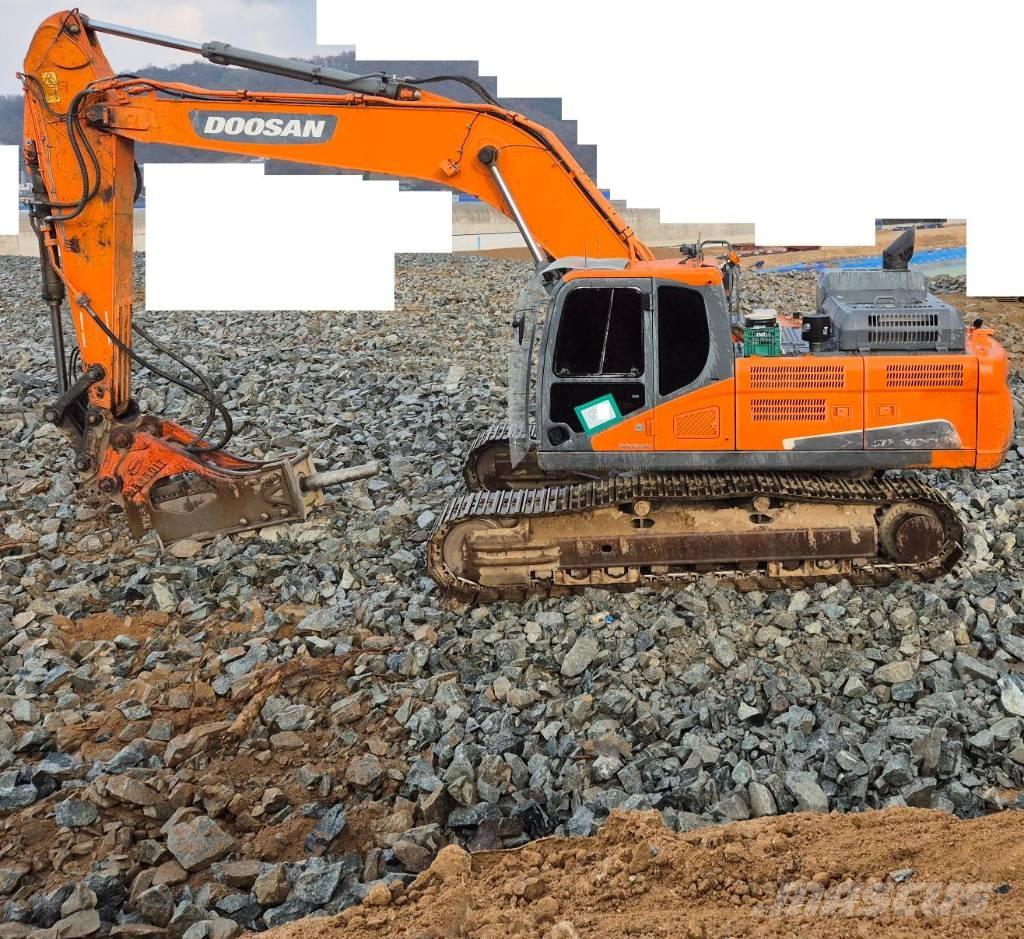 Doosan DX 300 LC-5 Rupsgraafmachines