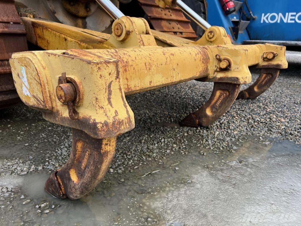 CAT D5N ripper Wegopbrekers
