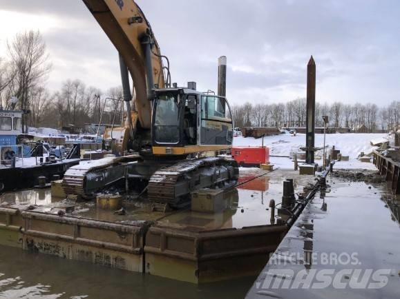 Liebherr R 956 LC Rupsgraafmachines