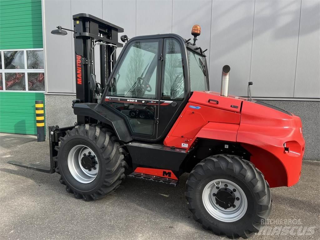 Manitou M50-4 Vorkheftruck voor zwaar terrein