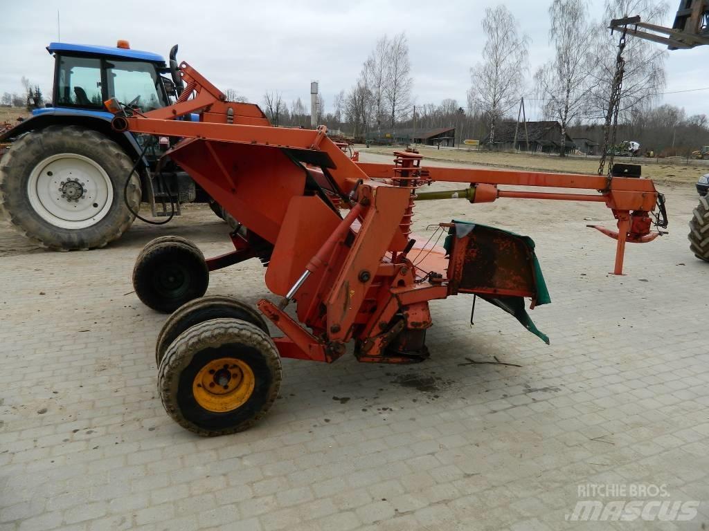 Kverneland 338 B Maaikneuzers
