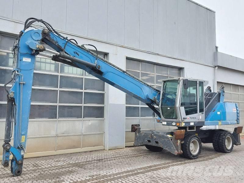 Fuchs MHL 331 D Waste / industry handlers