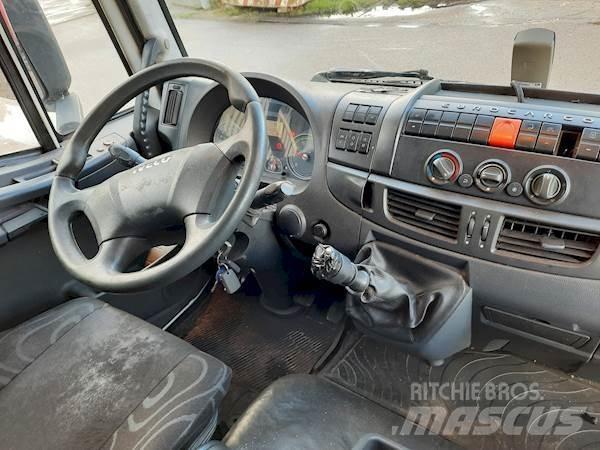 Iveco 120E22 Chassis met cabine