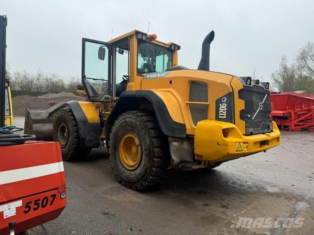 Volvo L 120 G Wielladers