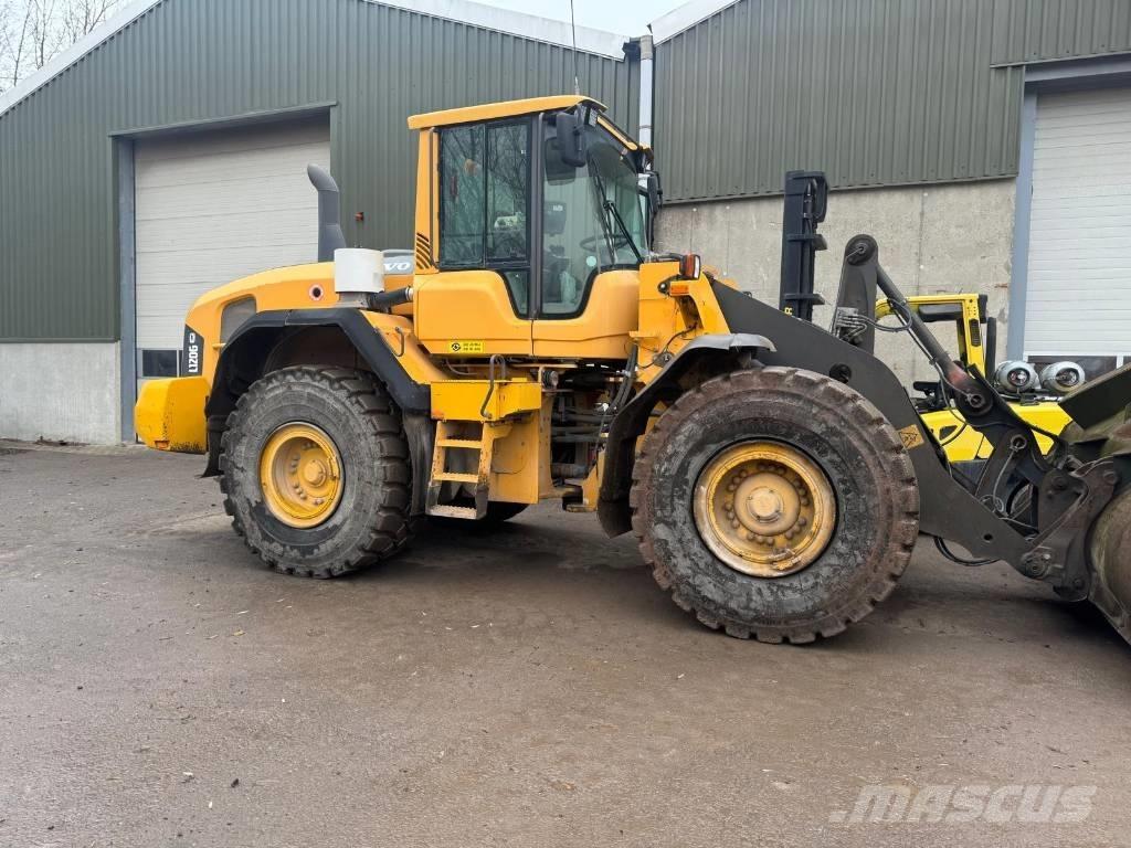 Volvo L 120 G Wielladers