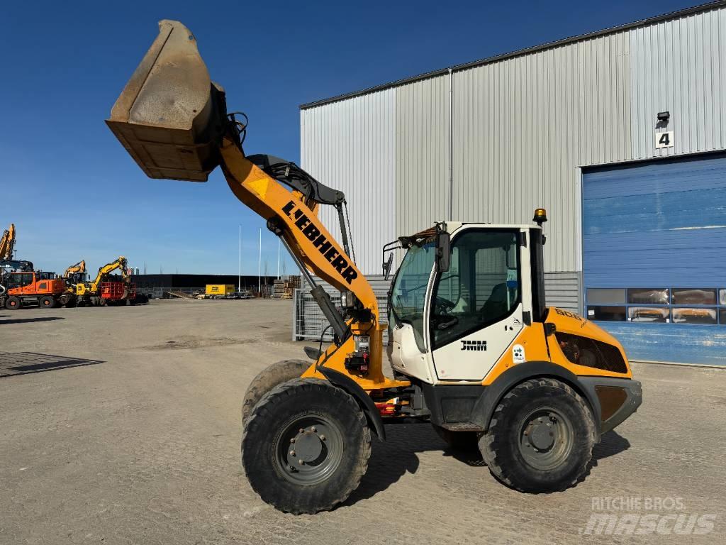 Liebherr L 506 Wielladers