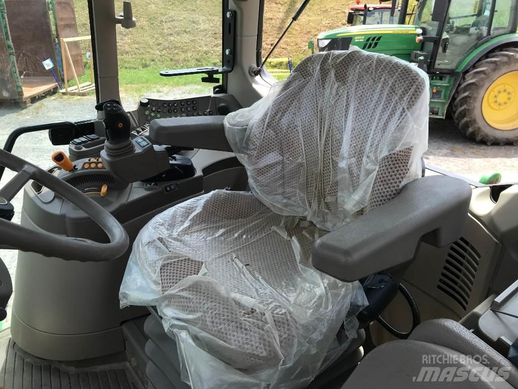John Deere 6130 M Tractoren
