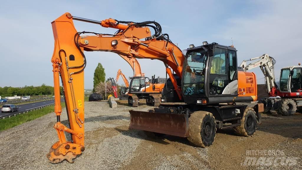 Hitachi ZX140W-5B Wielgraafmachines
