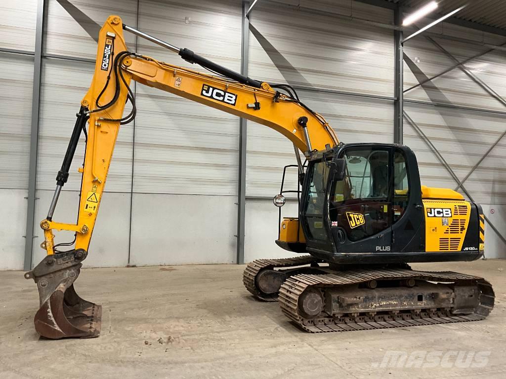 JCB JS 130 LC Rupsgraafmachines