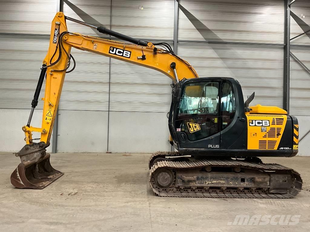 JCB JS 130 LC Rupsgraafmachines