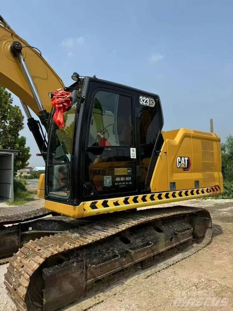 CAT 323GC Rupsgraafmachines