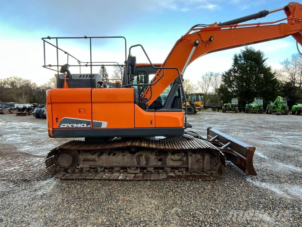 Doosan DX 140 LC-5 Rupsgraafmachines