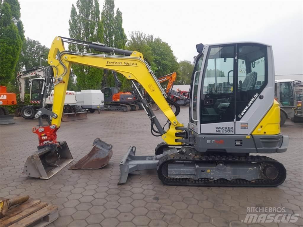 Neuson ET42 Minigraafmachines < 7t