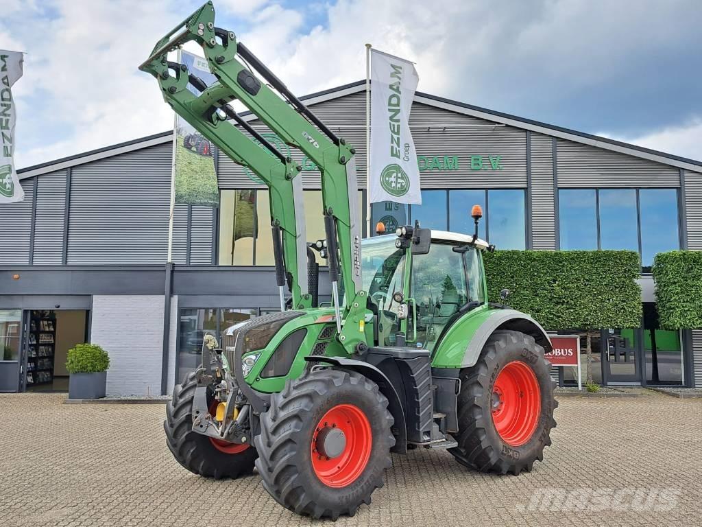Fendt 714 Vario SCR Tractoren