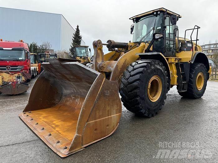 CAT 966M Wielladers