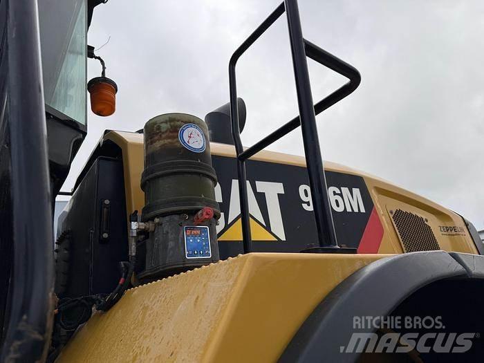 CAT 966M Wielladers