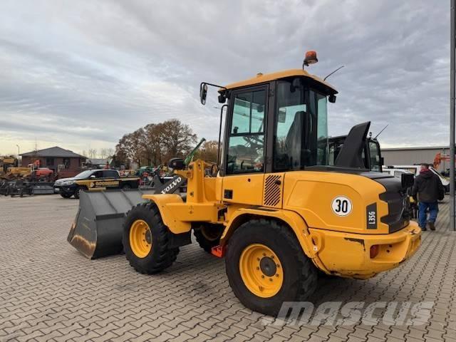 Volvo L 35 GS Wielladers
