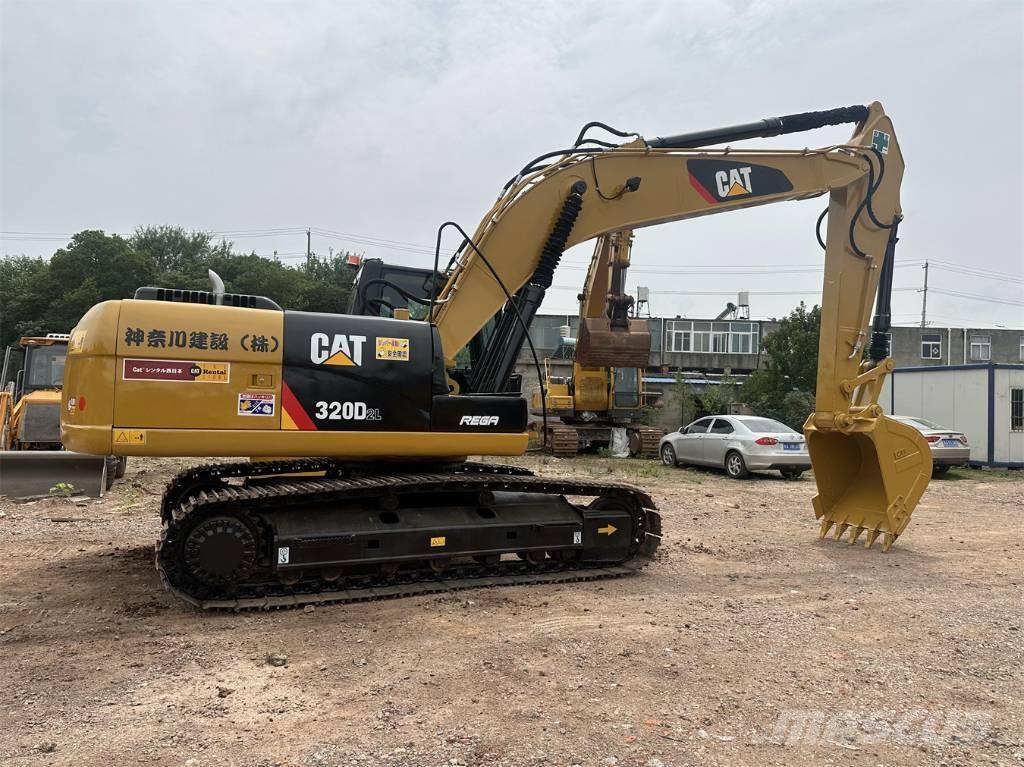 CAT 320D2L Rupsgraafmachines