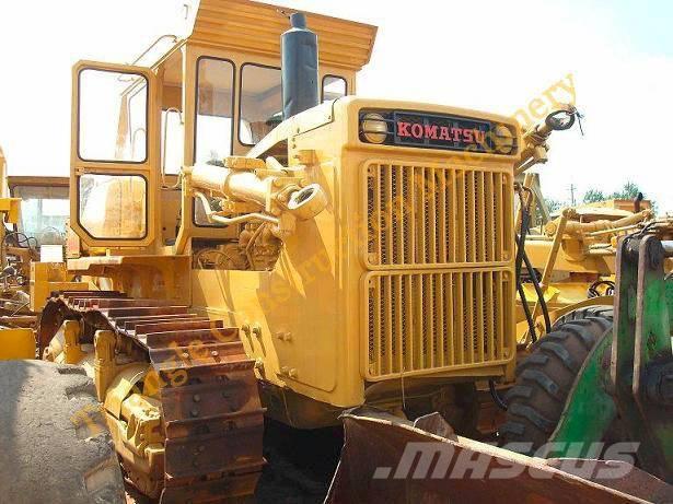 Komatsu D 155 A-1 Rupsdozers